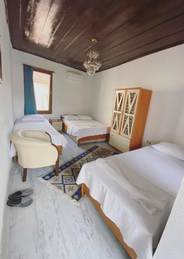 ברגאמה Pergamon Pension מראה חיצוני תמונה